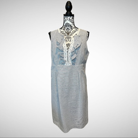 Jessica Howard Dresses & Skirts - Jessica Howard Seersucker Ruffle Sheath Dress size 16